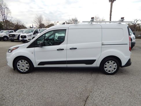 Used 2023 Ford Transit Connect XLT image 5