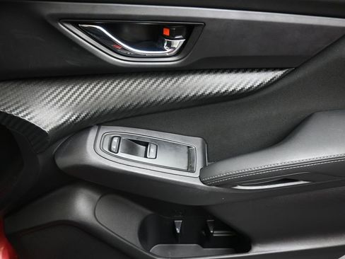 Used 2024 Subaru Ascent Premium w/ Convenience Package image 11