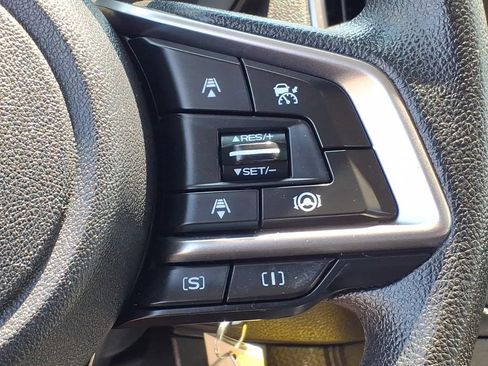 Used 2022 Subaru Forester AWD/4WD image 11