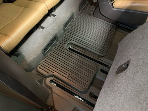 Used 2016 Buick Enclave Premium w/ Experience Buick Package image 36