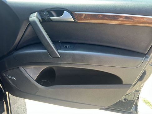 Used 2013 Audi Q7 TDI Premium Plus w/ Premium Plus Pkg image 19