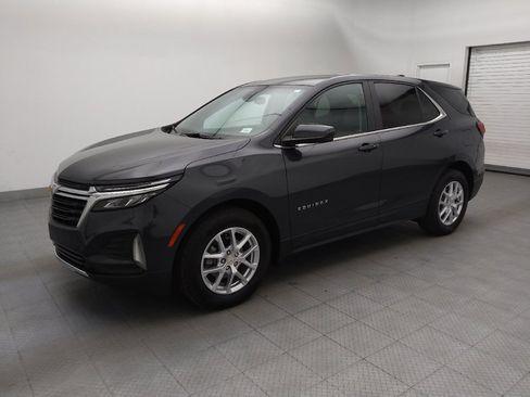 Used 2022 Chevrolet Equinox LT FWD image 2