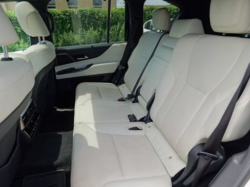 Used 2024 Lexus LX 600 4WD w/ Appearance Package image 30