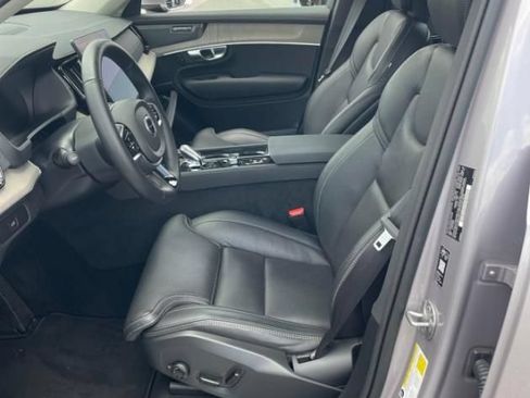 Used 2026 Volvo XC90 B5 Ultra AWD/4WD image 4