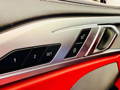 Used 2020 BMW M850i xDrive Convertible image 36