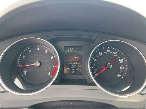 Used 2016 Volkswagen Jetta S image 11