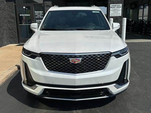 New 2025 Cadillac XT6 Premium Luxury w/ Technology Package image 6