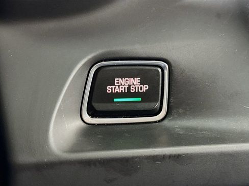 Used 2020 Chevrolet Camaro LT RWD image 15