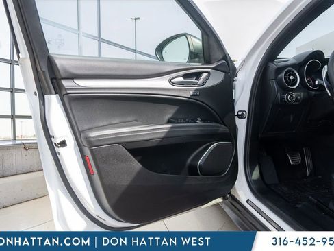 Used 2019 Alfa Romeo Stelvio Ti Sport w/ Quick Order Package 22S Sport image 16
