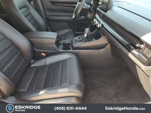 Used 2025 Honda CR-V EX-L image 14