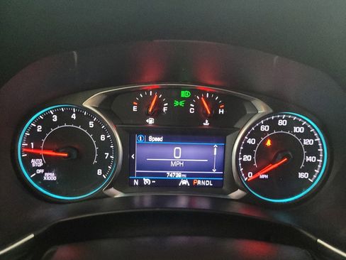 Used 2021 Chevrolet Equinox LT FWD image 23