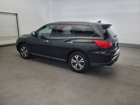 Used 2019 Nissan Pathfinder SL AWD/4WD image 3