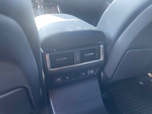 Used 2025 Lexus GX 550 AWD/4WD image 25