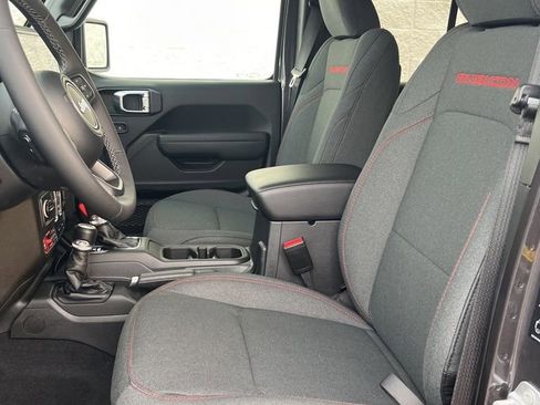 New 2026 Jeep Wrangler Unlimited Rubicon image 4