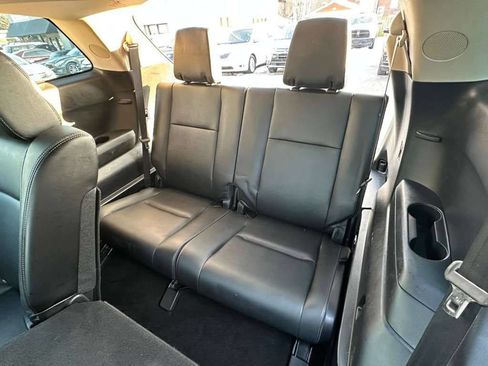 Used 2012 MAZDA CX-9 Grand Touring w/ Moonroof & Bose Audio Pkg image 24