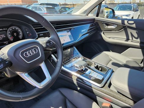 Used 2020 Audi Q7 3.0T Prestige w/ Prestige Package AWD/4WD image 6