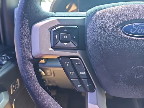Used 2022 Ford F250 Lariat w/ Tremor Off-Road Package AWD/4WD image 14