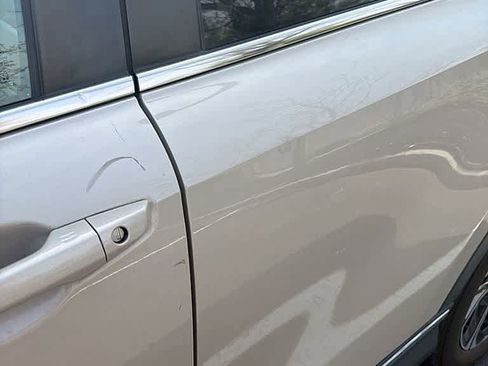 Used 2017 Honda CR-V Touring image 16