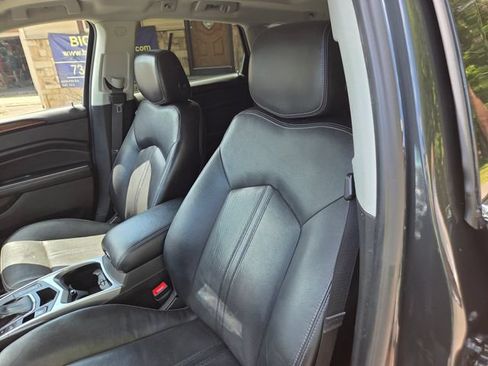 Used 2015 Cadillac SRX Luxury AWD/4WD image 22