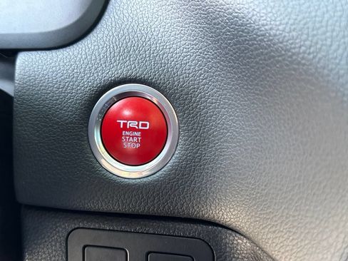 Used 2024 Toyota Tundra Limited w/ TRD Off-Road Package AWD/4WD image 27