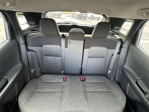 Used 2025 Nissan Kicks SV image 22