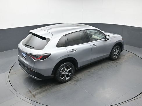 Certified 2023 Honda HR-V EX-L image 43