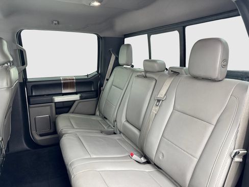 Used 2017 Ford F150 Lariat AWD/4WD image 35