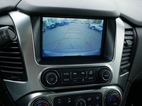 Used 2019 Chevrolet Tahoe Premier AWD/4WD image 25