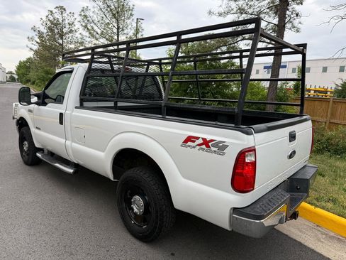 Used 2005 Ford F250 XLT AWD/4WD image 3