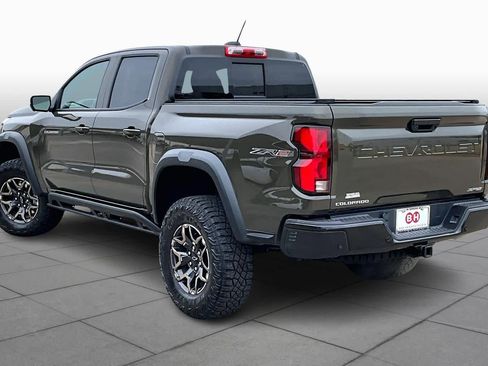 Used 2024 Chevrolet Colorado ZR2 w/ Technology Package image 12