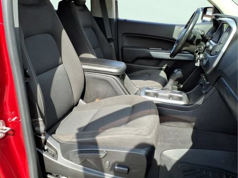 Used 2019 Chevrolet Colorado LT w/ LT Convenience Package AWD/4WD image 11