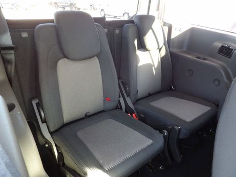 Used 2020 Ford Transit Connect XL image 35