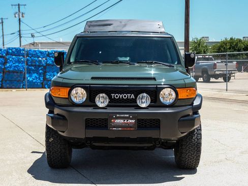 Used 2011 Toyota FJ Cruiser 4WD w/ Trail Teams Special Edition image 5