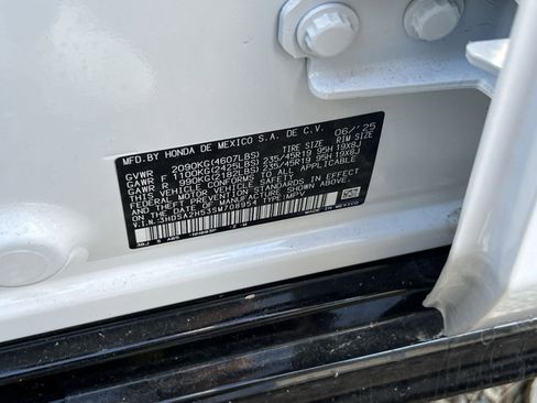 New 2025 Acura ADX A-Spec image 28