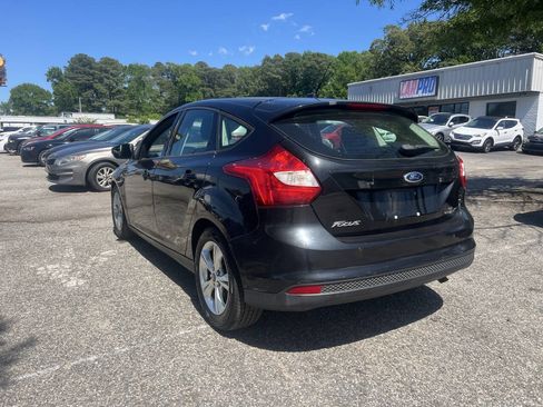 Used 2014 Ford Focus SE FWD image 8