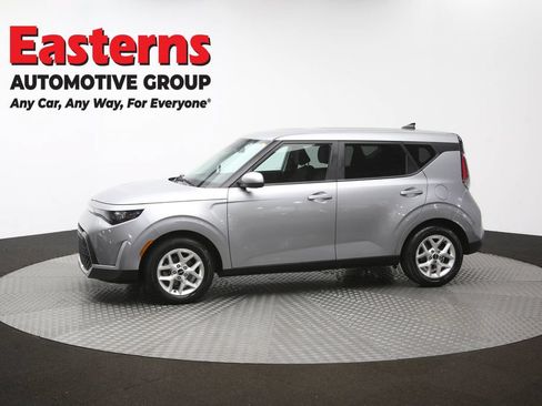 Used 2023 Kia Soul LX w/ Option Group 015 FWD image 58