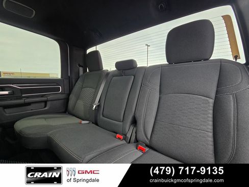 Used 2025 RAM 2500 Big Horn AWD/4WD image 25