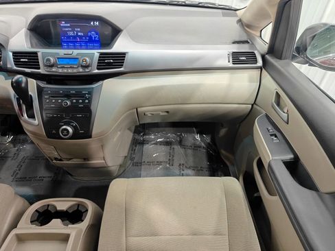 Used 2012 Honda Odyssey EX image 28
