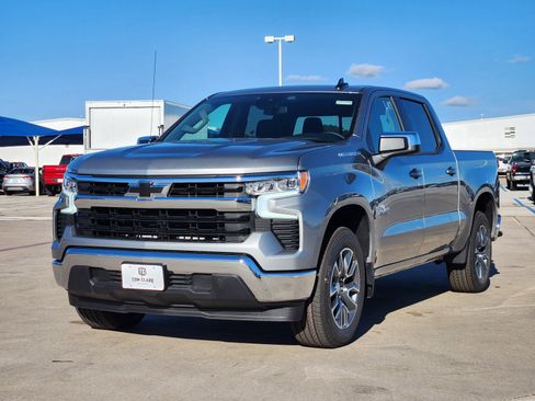 New 2026 Chevrolet Silverado 1500 LT w/ Texas Edition Plus RWD image 2