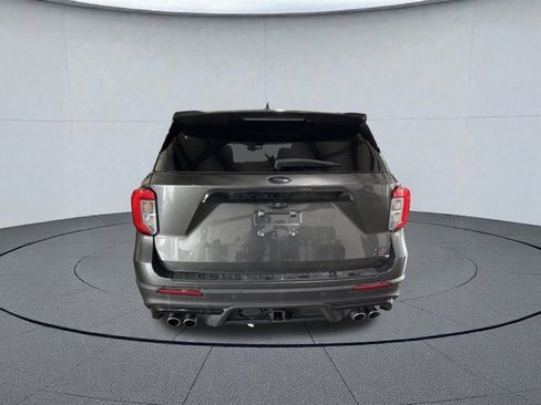 Used 2020 Ford Explorer ST w/ ST Street Pack image 5