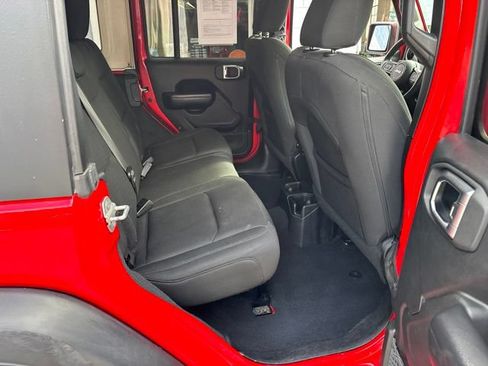 Used 2019 Jeep Wrangler Unlimited Sport S AWD/4WD image 9
