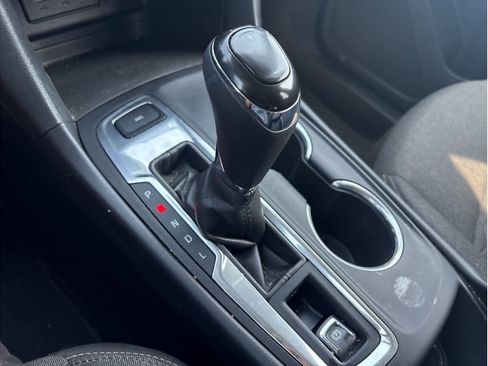 Used 2020 Chevrolet Equinox LT image 21