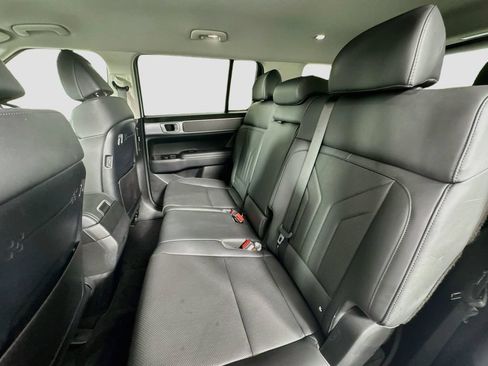 Used 2026 Hyundai Santa Fe SEL FWD image 24