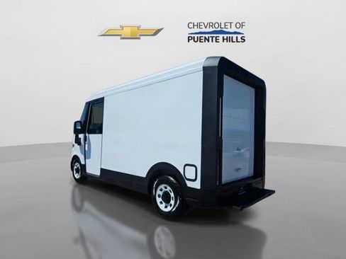 New 2025 Chevrolet Brightdrop 400 w/ Power Door Package AWD/4WD image 6
