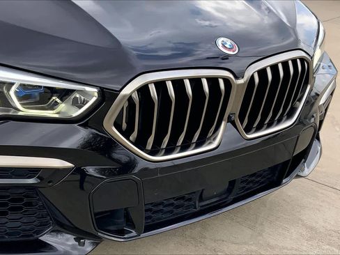 Used 2022 BMW X6 M50i w/ Executive Package image 29