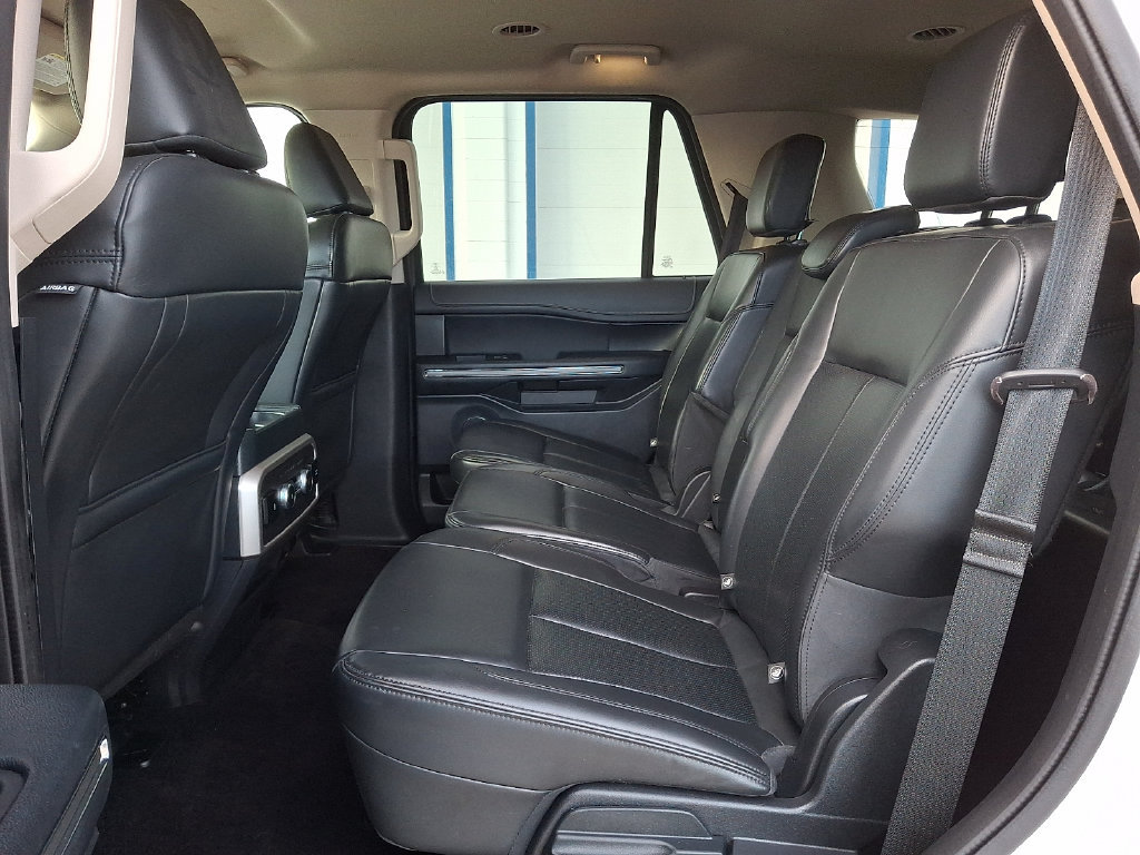 Certified 2022 Ford Expedition XLT AWD/4WD image 11