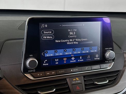 Used 2023 Nissan Altima 2.5 SV image 19