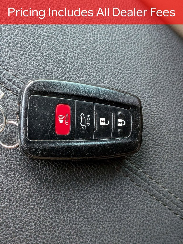 Certified 2021 Toyota RAV4 XLE Premium FWD image 30