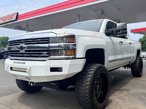 Used 2016 Chevrolet Silverado 2500 LTZ w/ Duramax Plus Package AWD/4WD image 16