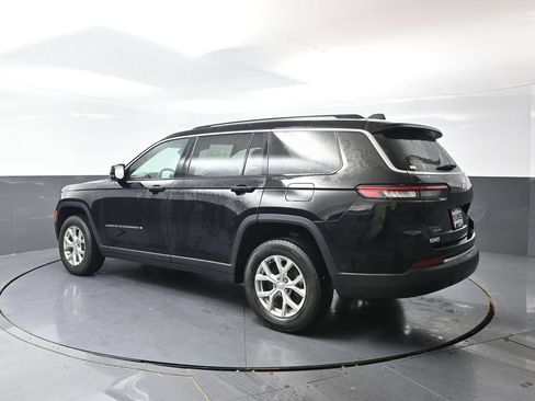Used 2023 Jeep Grand Cherokee L Limited AWD/4WD image 12